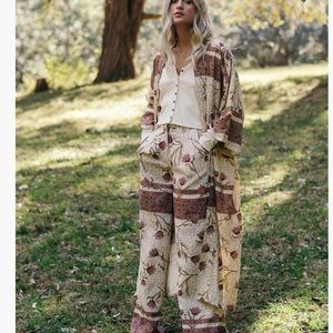 NWT🌺Billabong Drift Away Kaftan